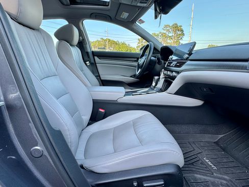 Used 2018 Honda Accord EX-L image 5
