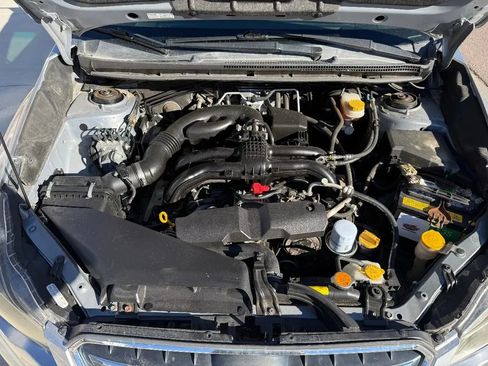 Used 2013 Subaru Crosstrek 2.0i Premium image 6