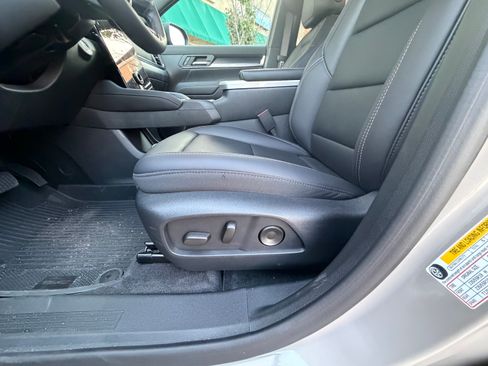 Used 2027 GMC Terrain Elevation w/ Elevation Premium Package AWD/4WD image 16