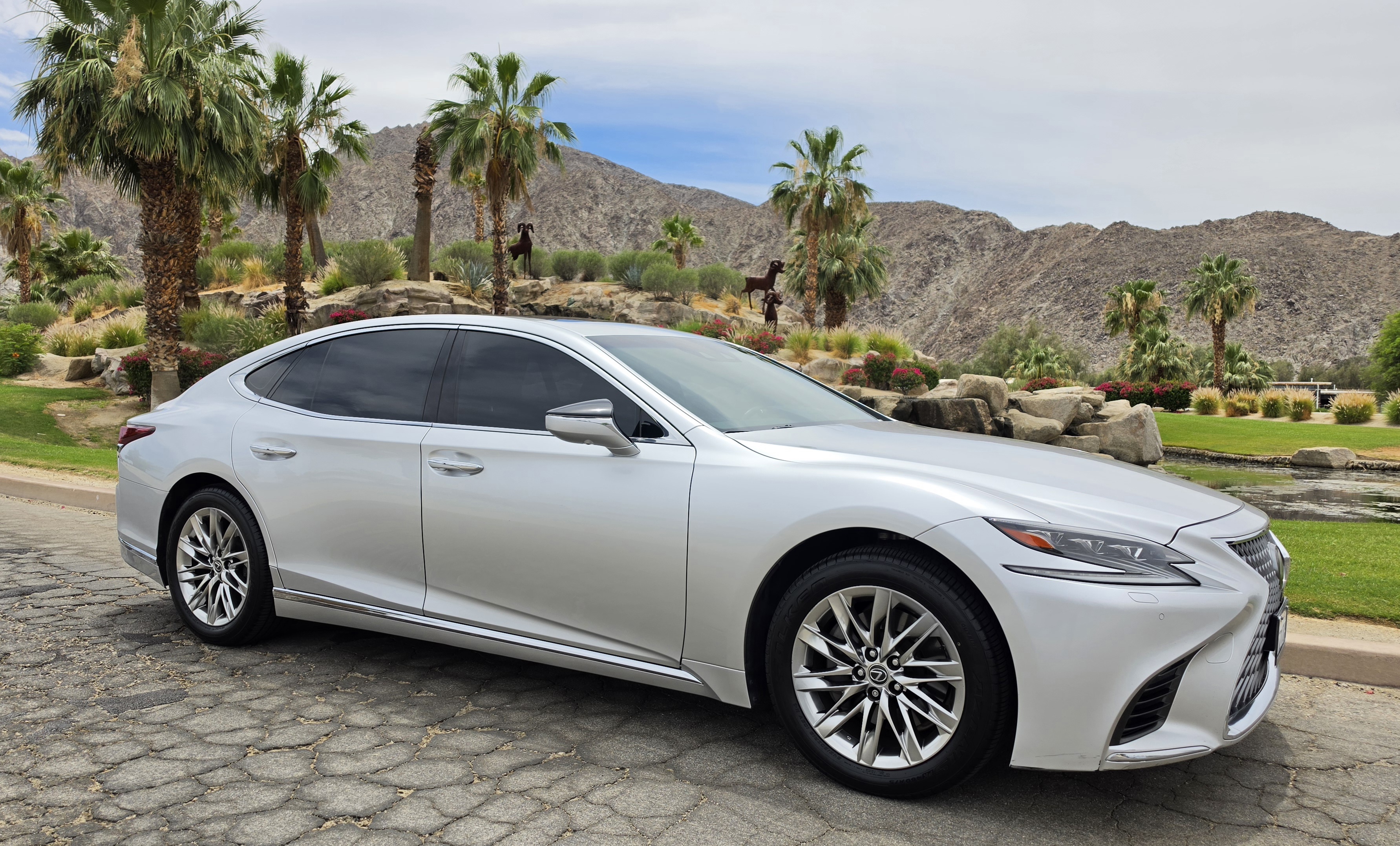 Used 2018 Lexus LS 500 w/ Interior Upgrade Package RWD image 12