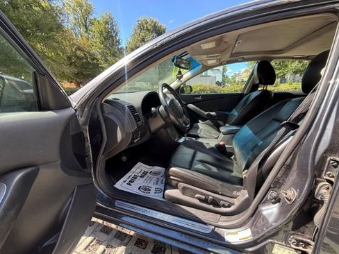 Used 2010 Nissan Altima 2.5 SL w/ SL Pkg image 9