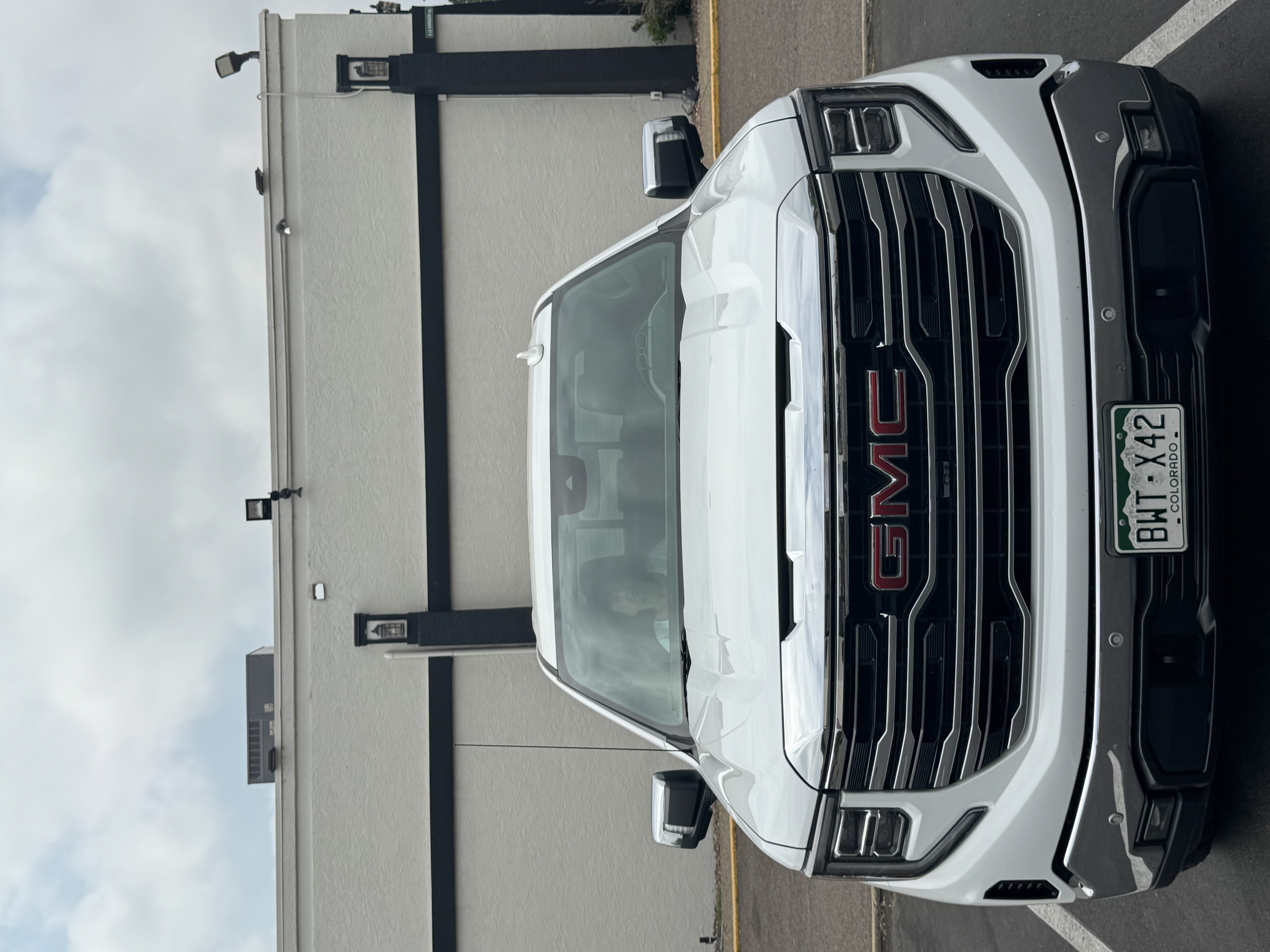Used 2022 GMC Sierra 1500 SLT w/ SLT Premium Plus Package AWD/4WD image 5