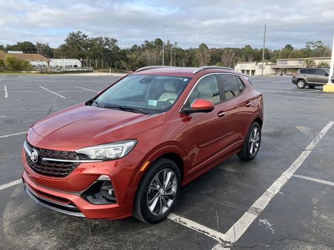 Used 2021 Buick Encore GX Select w/ Advanced Technology Package image 4