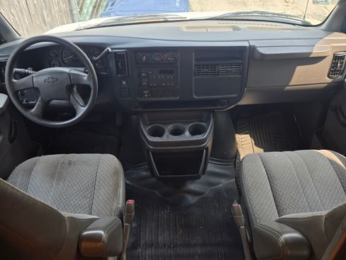 Used 2005 Chevrolet Express 3500 Van Cab-Chassis 2D image 5