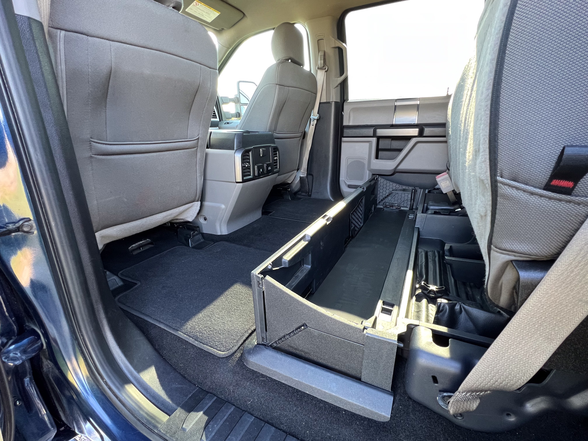 Used 2019 Ford F350 XLT w/ XLT Premium Package AWD/4WD image 26