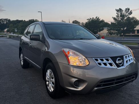 Used 2013 Nissan Rogue S FWD image 24
