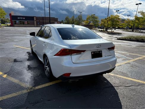 Used 2017 Lexus IS 300 AWD w/ Premium Package image 9