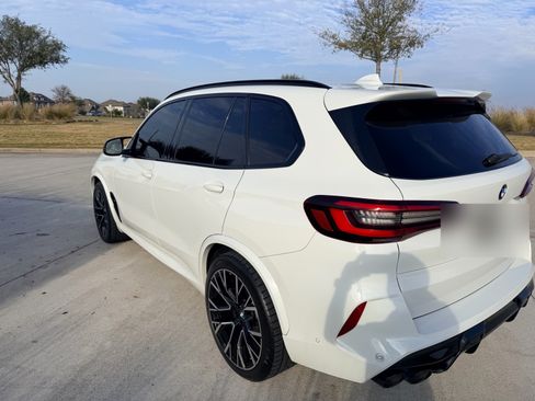 Used 2022 BMW X5 M Competition w/ Competition Package 2 image 6