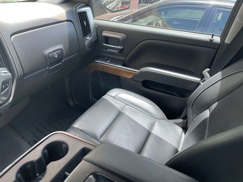 Used 2019 Chevrolet Silverado 2500 LTZ w/ LPO, Essentials Package image 10