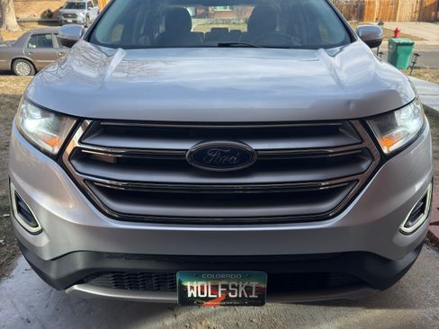 Used 2016 Ford Edge Titanium w/ Technology Package image 5
