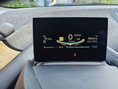 Used 2014 BMW i3 w/ Range Extender image 17