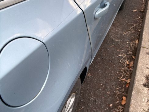 Used 2011 Chevrolet Cruze LS w/ Connectivity Package image 6