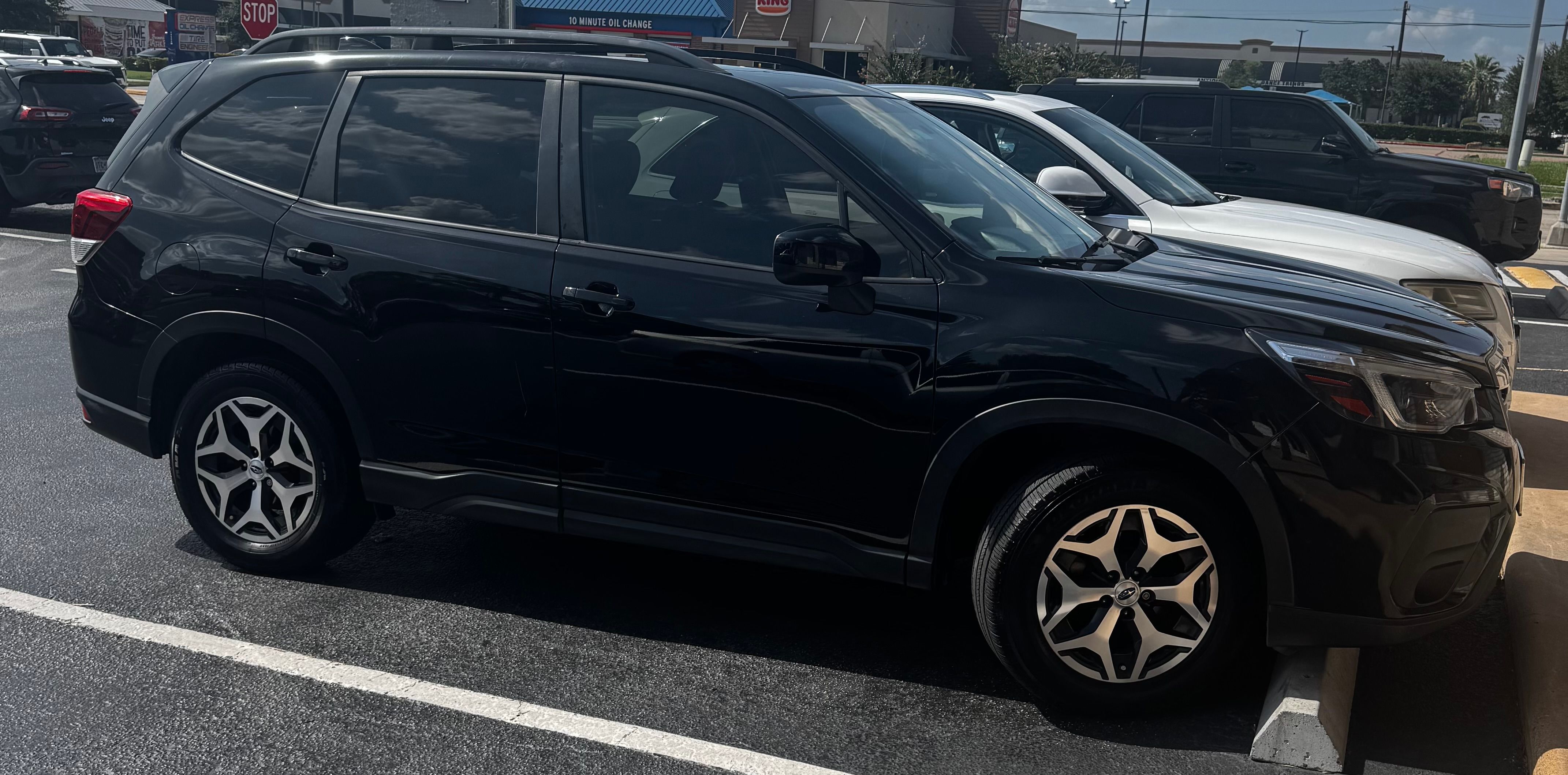 Used 2021 Subaru Forester Premium AWD/4WD image 4