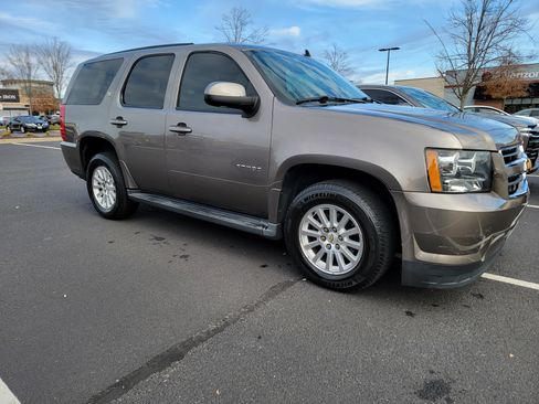 Used 2012 Chevrolet Tahoe 4WD Hybrid image 6