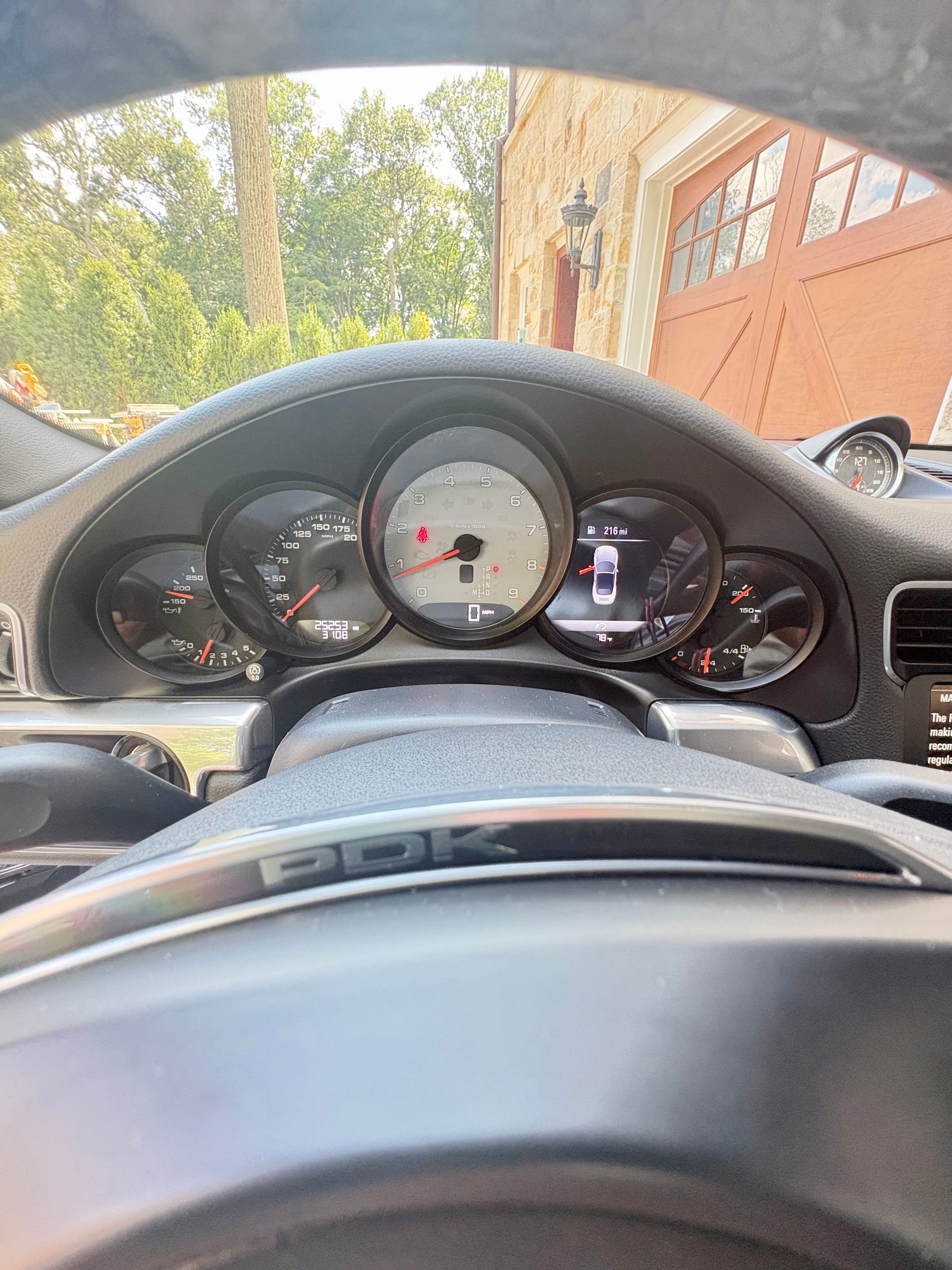 Used 2016 Porsche 911 Carrera S RWD image 8