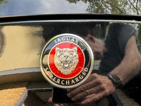 Used 2000 Jaguar XK8 Convertible image 15