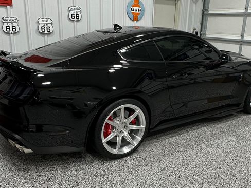 Used 2020 Ford Mustang Shelby GT500 w/ Technology Package image 1