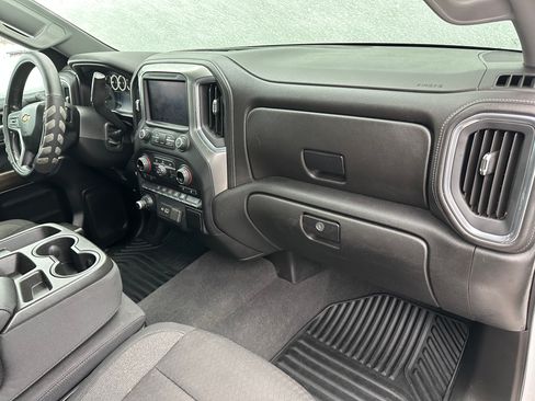 Used 2020 Chevrolet Silverado 1500 LT w/ All-Star Edition image 10