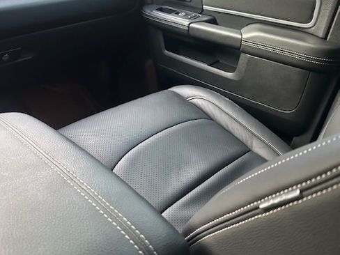 Used 2024 RAM 2500 Big Horn w/ Night Edition image 14