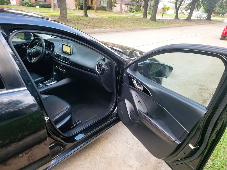 Used 2014 MAZDA MAZDA3 i Grand Touring FWD image 9