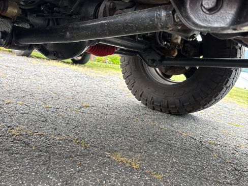 Used 2012 Jeep Wrangler Rubicon w/ PWR Convenience Group image 21