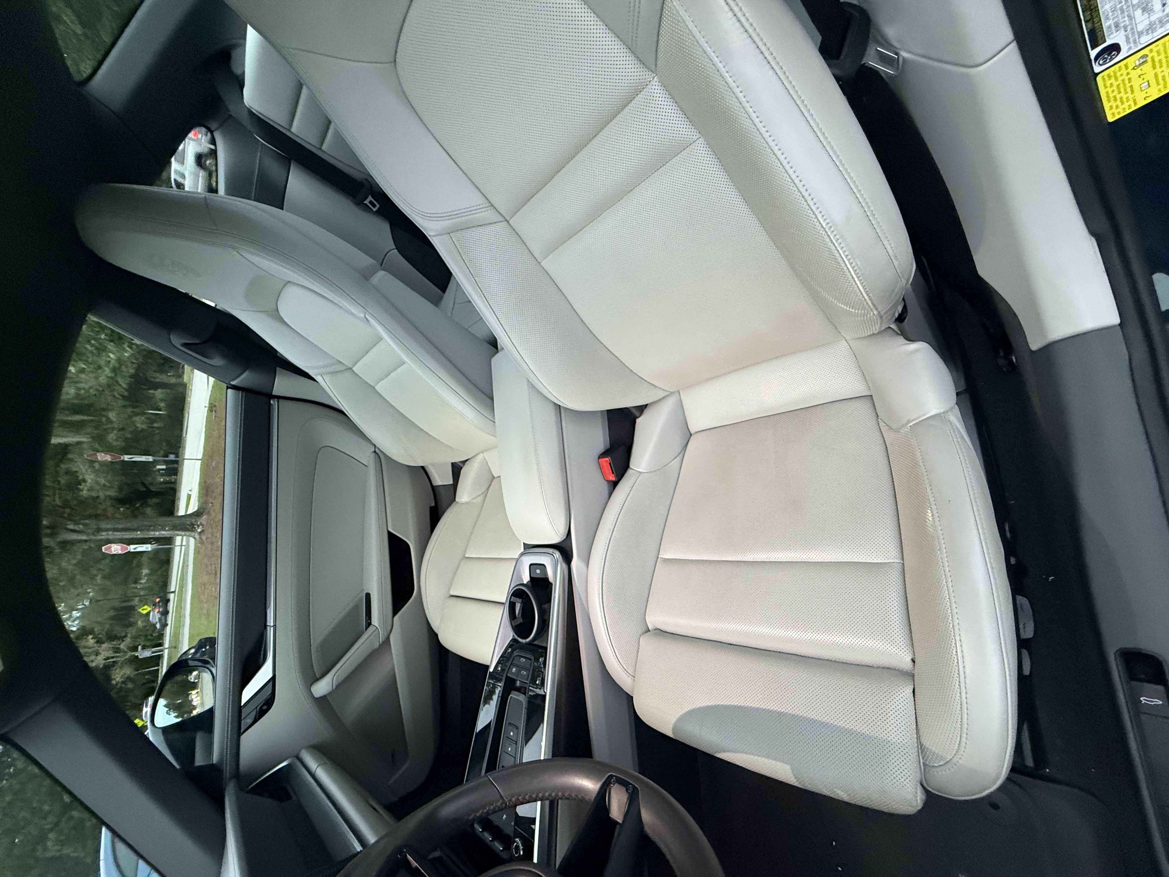 Used 2021 Porsche 911 Carrera image 11