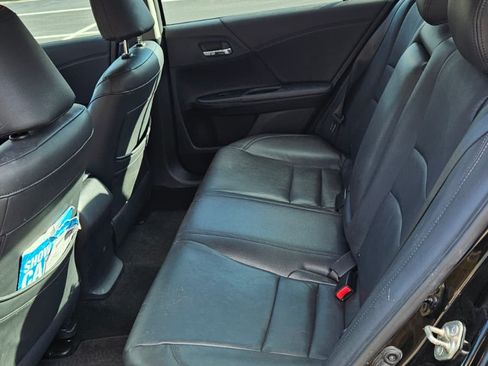Used 2015 Honda Accord Sport image 12