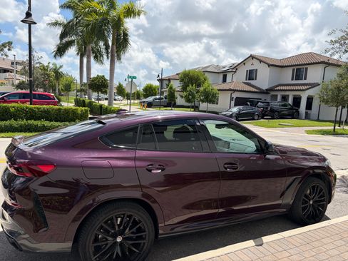 Used 2023 BMW X6 M50i w/ Executive Package AWD/4WD image 6