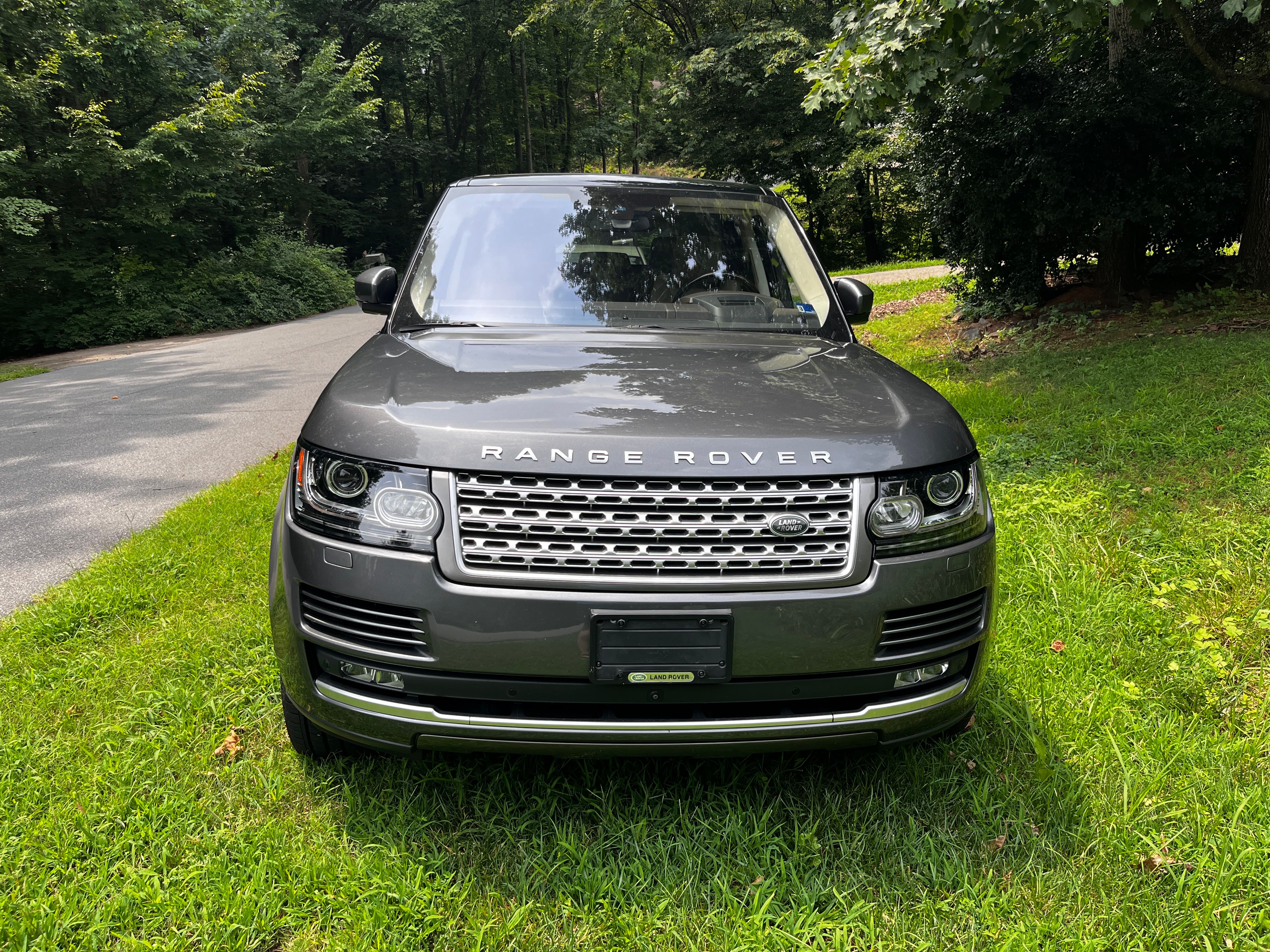 Used 2016 Land Rover Range Rover Supercharged AWD/4WD image 8