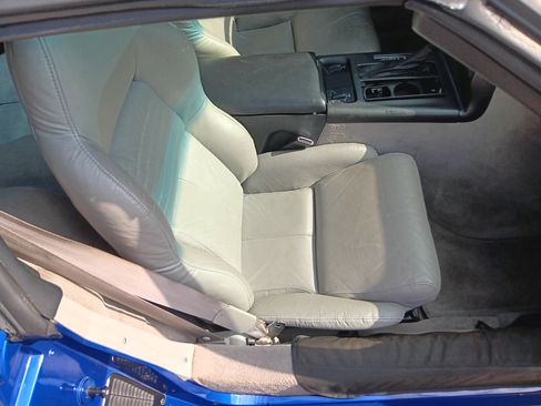 Used 1994 Chevrolet Corvette Coupe image 23