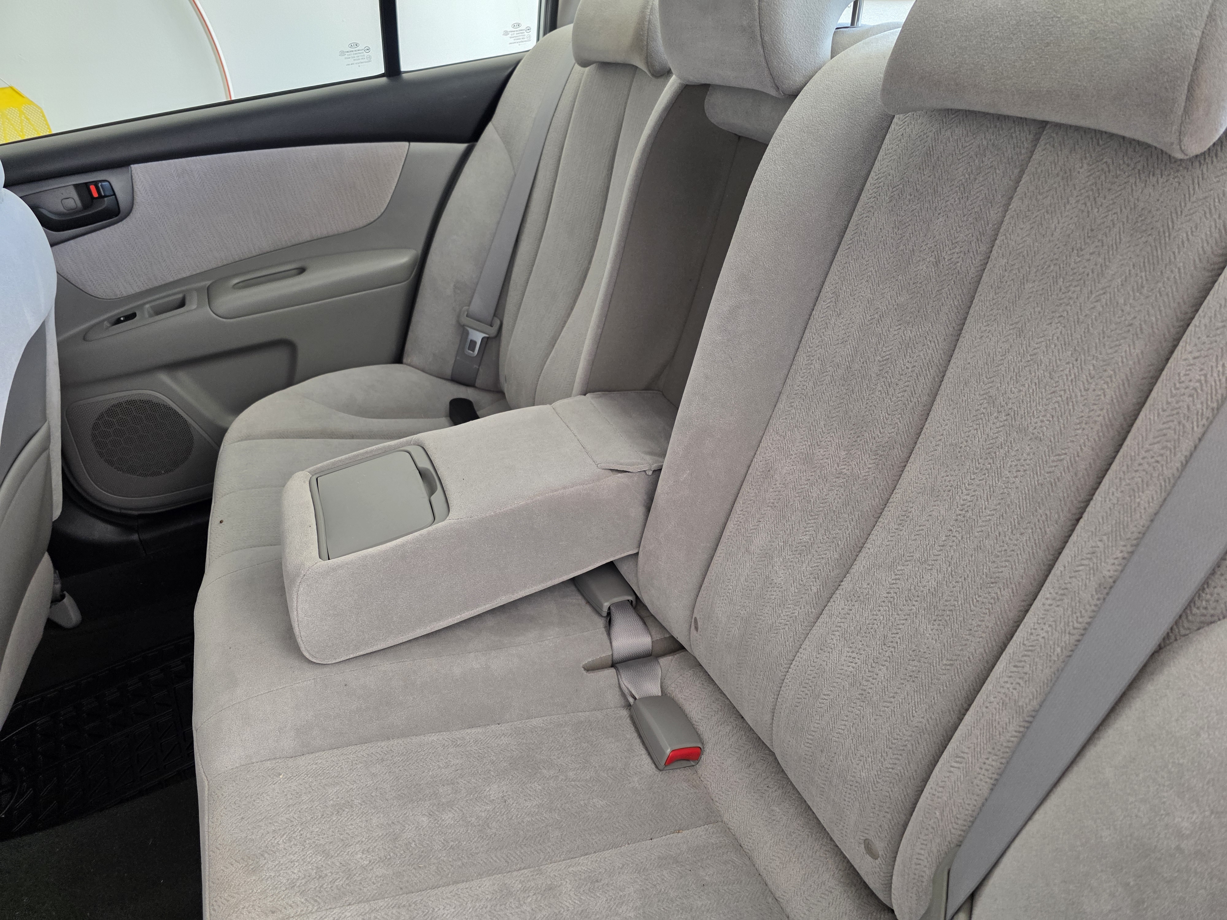 Used 2010 Kia Optima LX FWD image 11