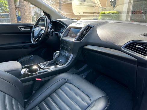 Used 2015 Ford Edge SEL w/ Equipment Group 201A image 22