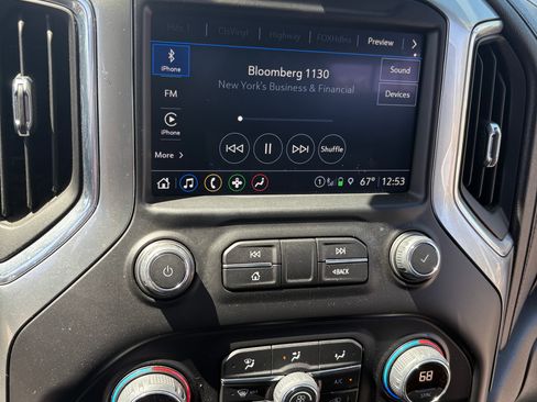 Used 2022 Chevrolet Silverado 2500 LT w/ Convenience Package AWD/4WD image 34