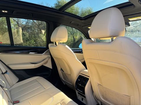 Used 2019 BMW X3 sDrive30i w/ Driving Assistance Package image 15