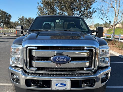 Used 2015 Ford F250 Lariat image 6