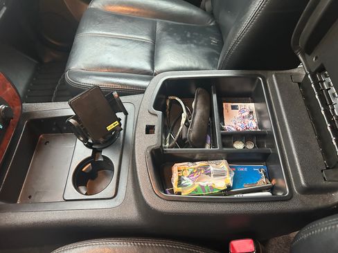 Used 2013 Chevrolet Avalanche LS w/ All-Star Edition image 18