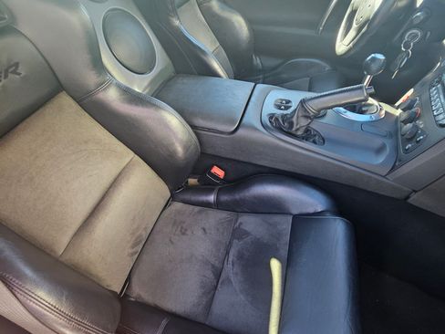 Used 2003 Dodge Viper SRT-10 image 6