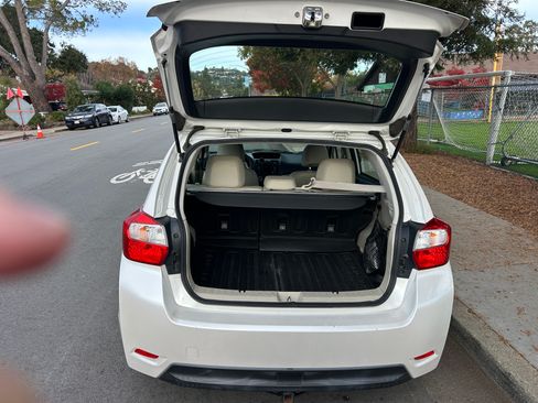 Used 2012 Subaru Impreza 2.0i Sport Limited image 12