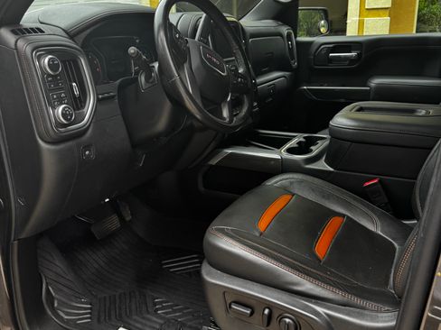 Used 2020 GMC Sierra 1500 AT4 w/ AT4 Premium Package AWD/4WD image 24
