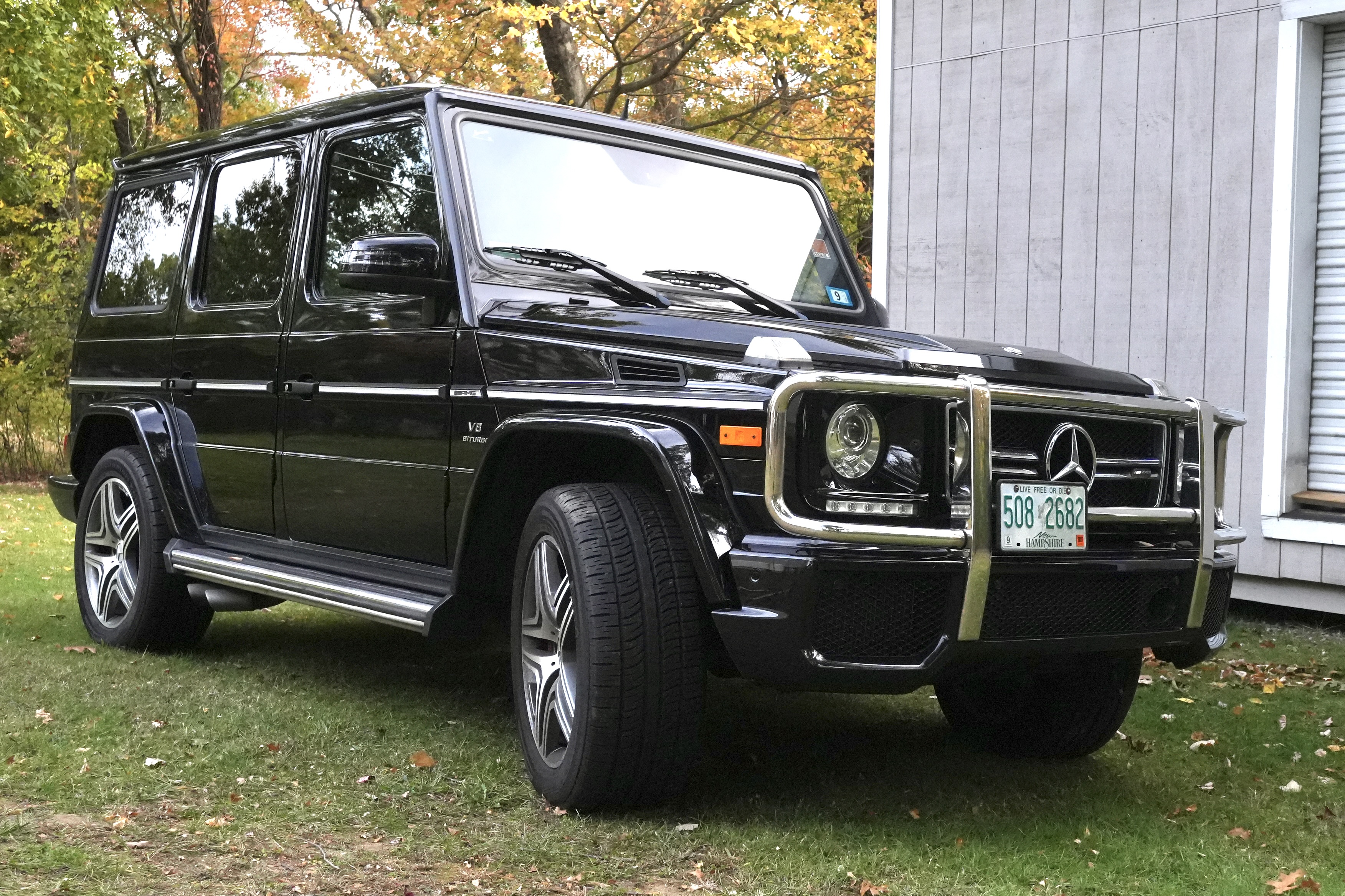 Used 2015 Mercedes-Benz G 63 AMG 4MATIC image 2