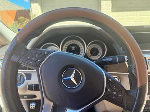 Used 2016 Mercedes-Benz E 350 Sedan image 17
