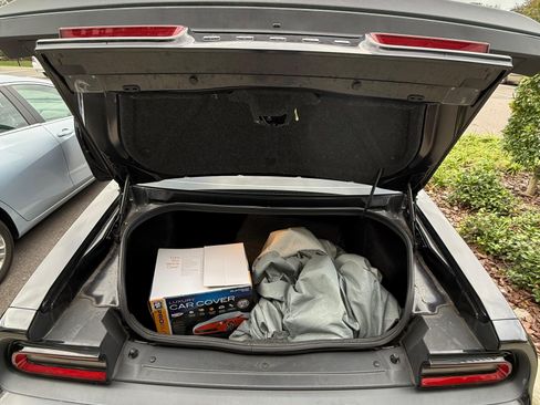 Used 2017 Dodge Challenger R/T Plus image 31