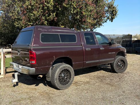 Used 2005 Dodge Ram 2500 Truck SLT w/ Quad Cab Big Horn Value Group image 4