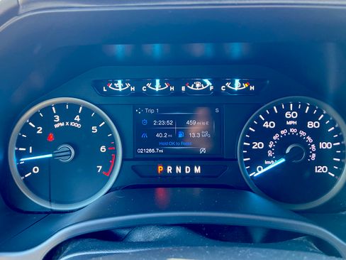 Used 2019 Ford F150 XLT w/ Equipment Group 302A Luxury AWD/4WD image 19