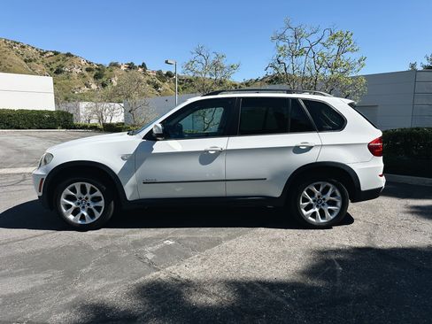 Used 2011 BMW X5 xDrive35i image 24