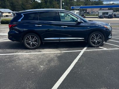 Used 2019 INFINITI QX60 Luxe w/ Sensory Package