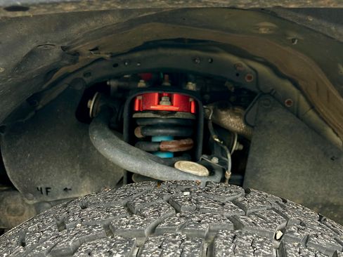 Used 2021 Toyota Tacoma TRD Off-Road w/ TRD Premium Off Road Package image 5