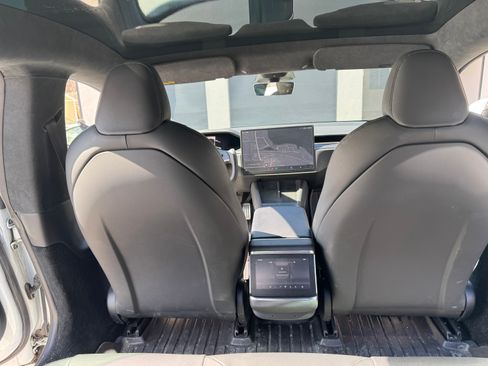 Used 2022 Tesla Model S Standard Range image 14