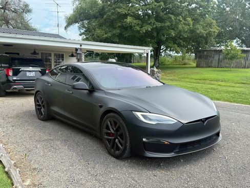Used 2022 Tesla Model S Plaid AWD/4WD image 17