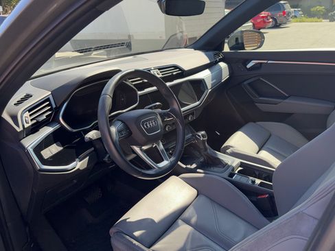 Used 2021 Audi Q3 2.0T Premium Plus image 14